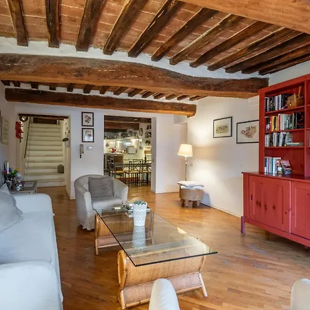 Apartman Del Campo - *